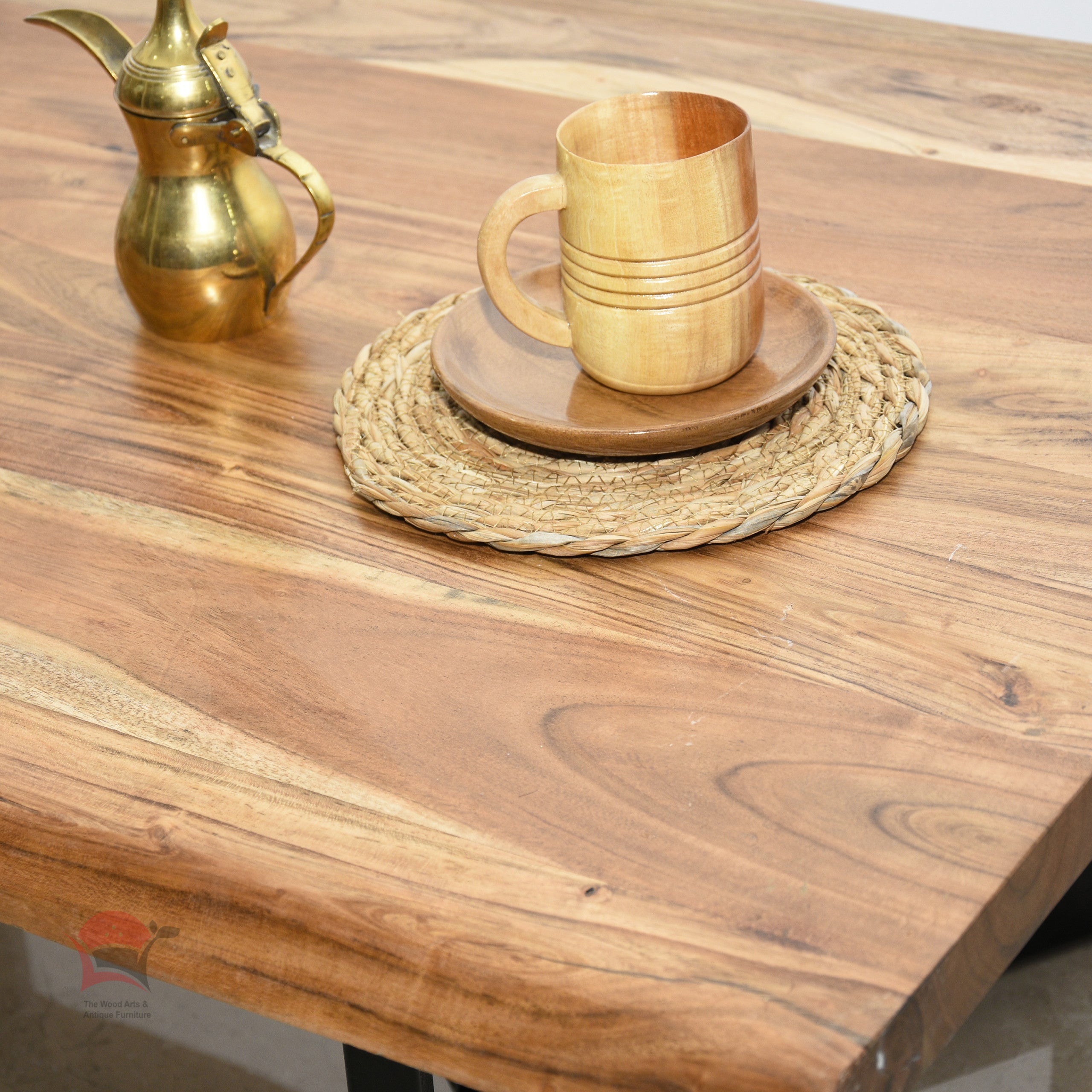 Coffee table and side table 16