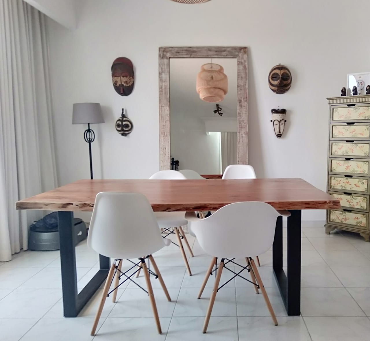 Dining table 31