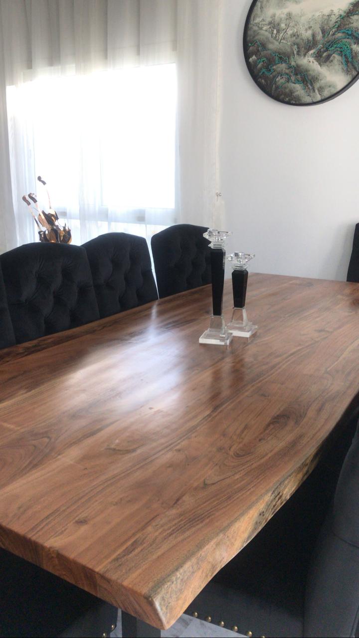Dining table 37