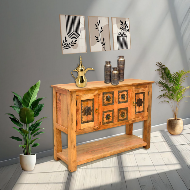 Solid Wood Furniture in Dubai – Ultimate Buying Guide 2026