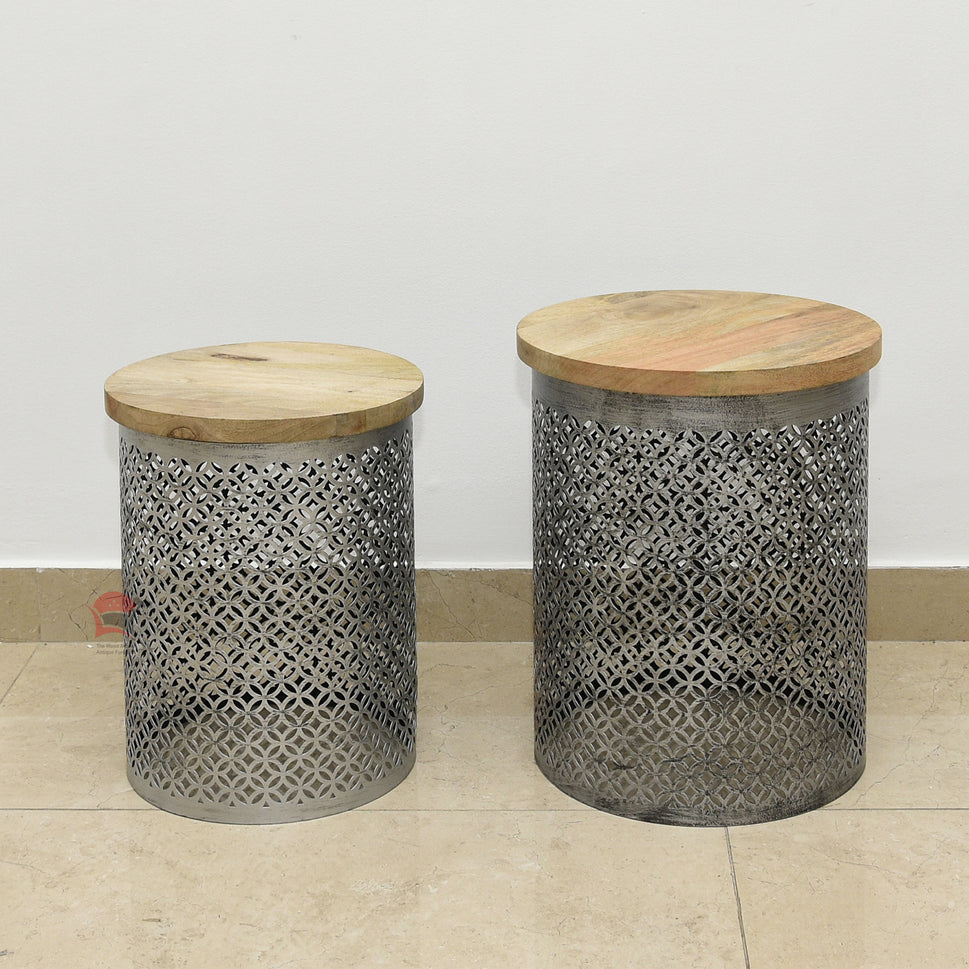 Coffee table and side table 9