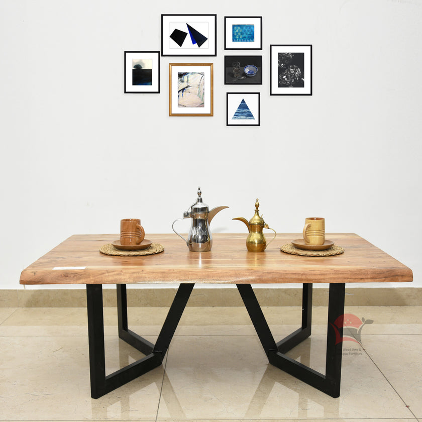 Coffee table and side table 15