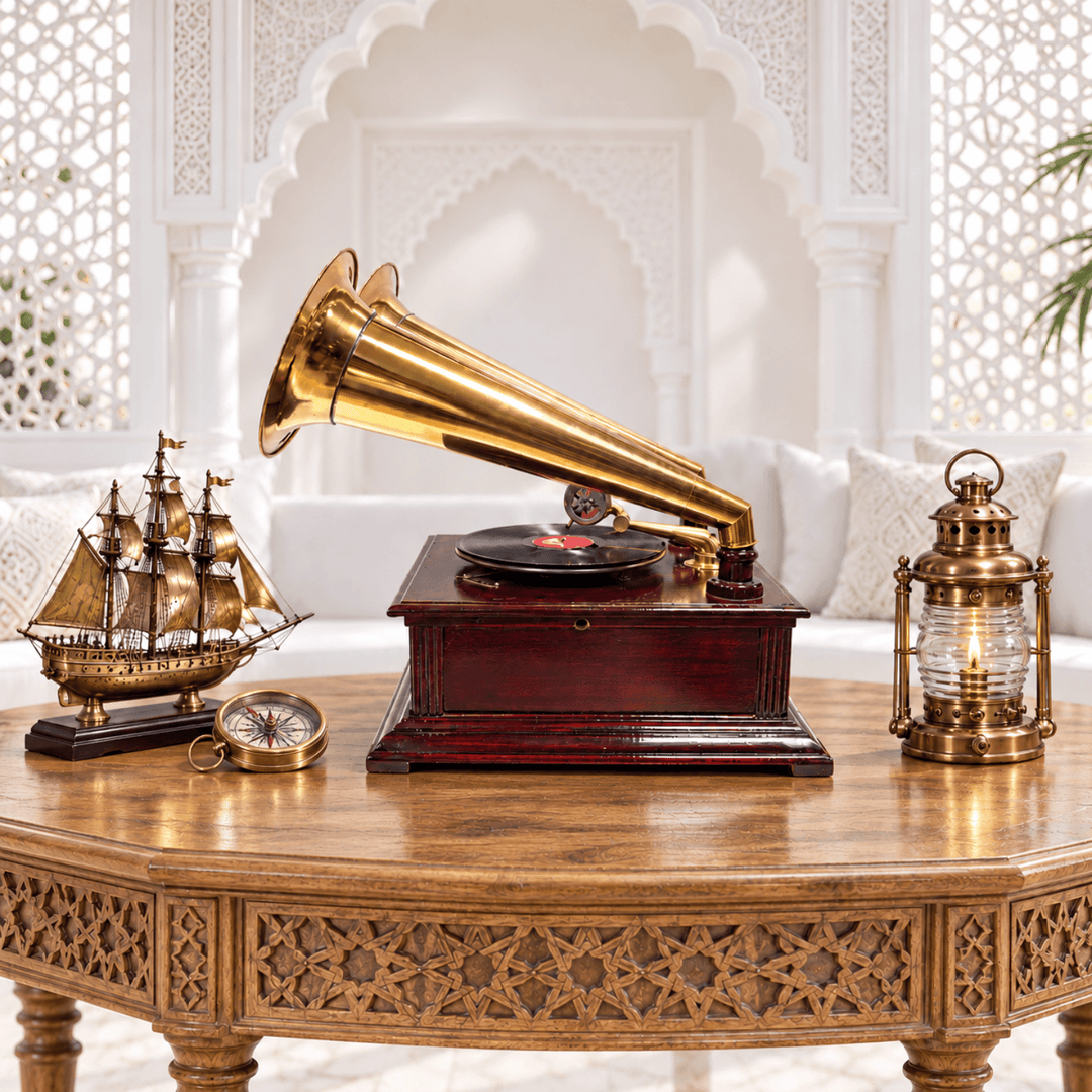 Antique & Vintage Gramophone With 2 Speaker With Natural Wood Finish