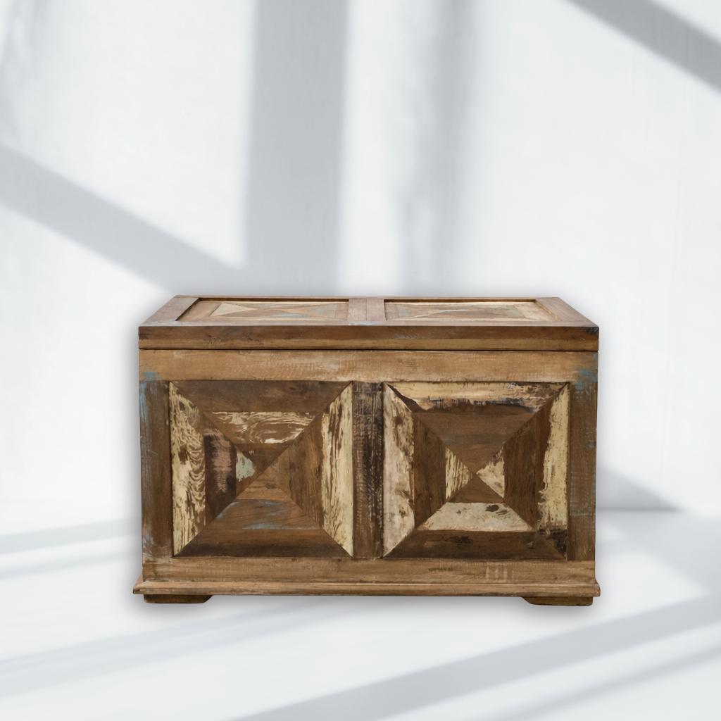 Rustic Trunk Box For Gifting UAE
Antique Wood Trunk For Villas OMAN 
Indian Handmade Rustic Wooden Box QATAR