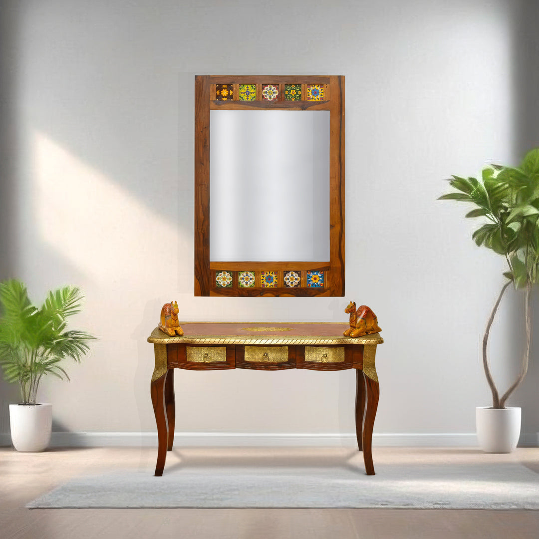 Solid sheesham wood dressing table with brass fitting work with mirror