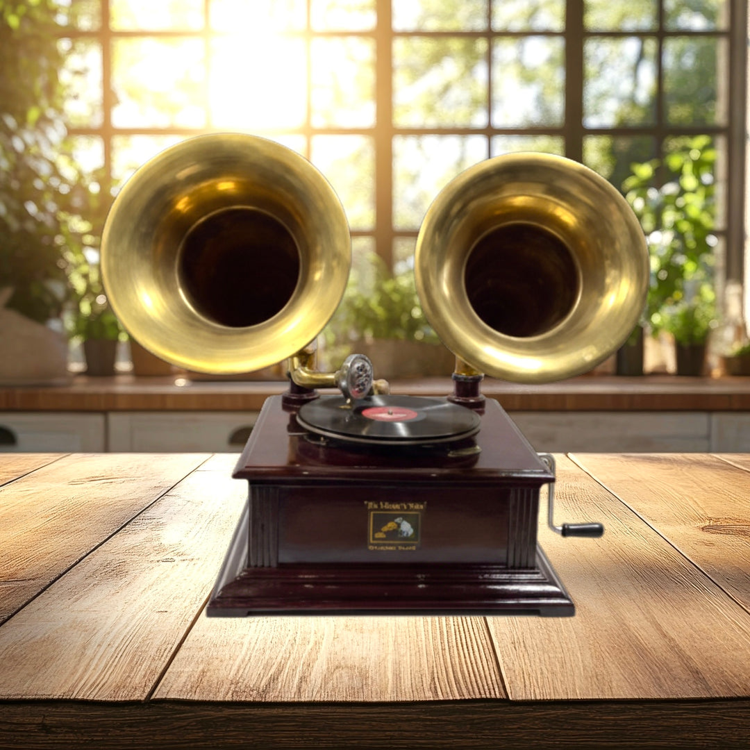 Vintage functional gramophone with 2 speaker with wood color finish