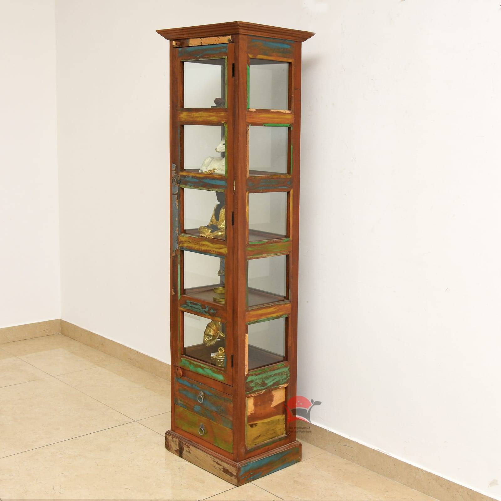 Nero Glass cabinet: NGC04