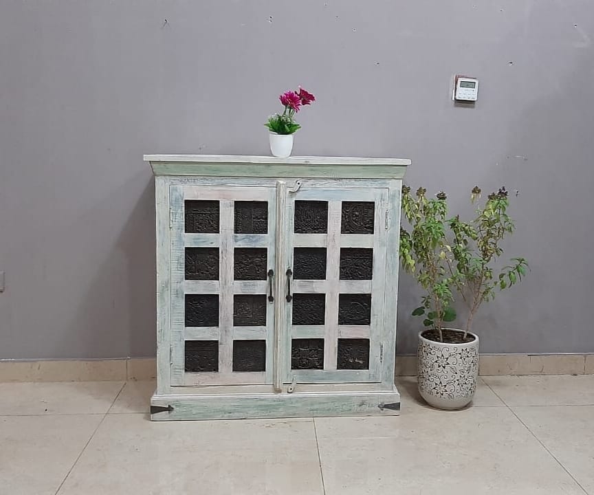 Sideboard and Buffet table 34