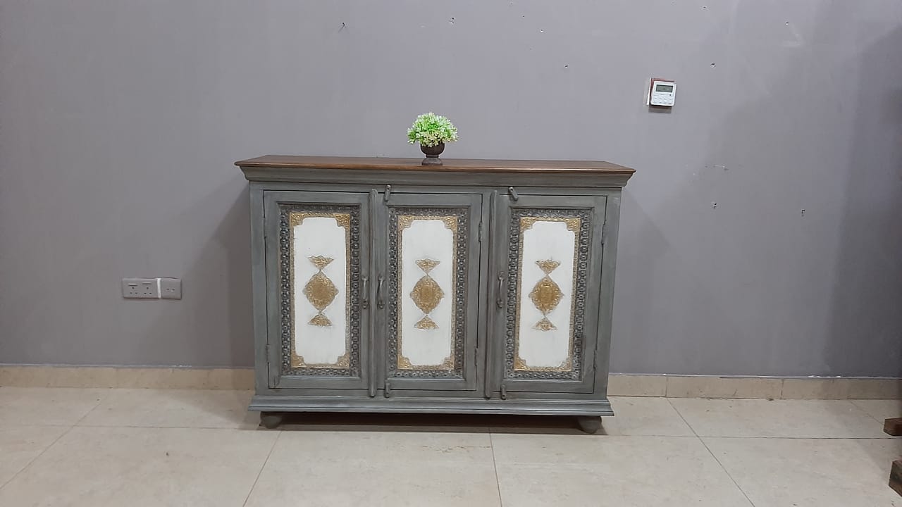 Sideboard and Buffet table 53